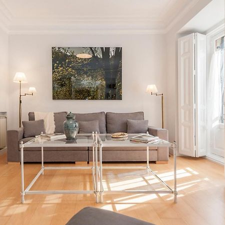 Palace Apartment - Palacio Real Balcony Μαδρίτη Εξωτερικό φωτογραφία