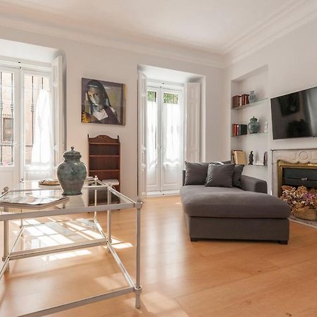 Palace Apartment - Palacio Real Balcony Μαδρίτη Εξωτερικό φωτογραφία